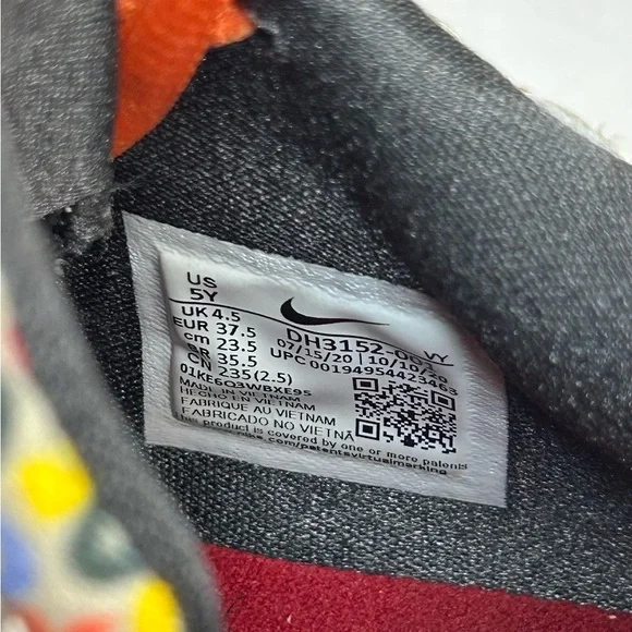 Nike Freak 2 Giannis Basketball shoes alphabet size 5Y Colorful Athletic Shoes - Picture 8 of 9